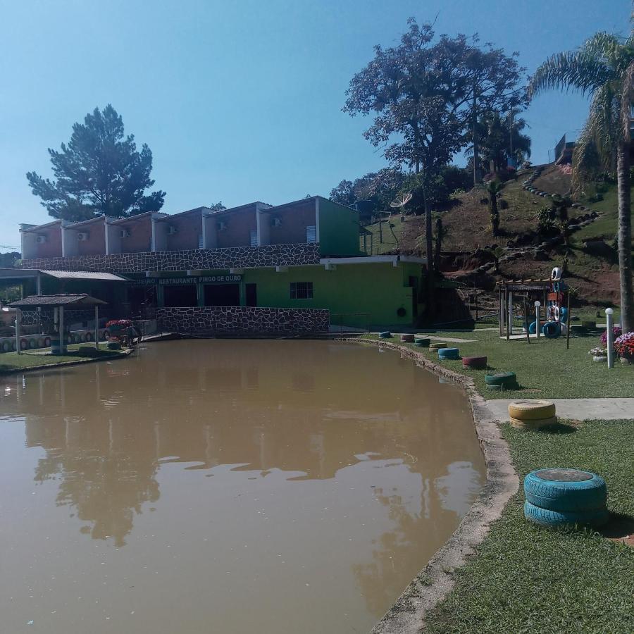 Pesqueiro Restaurante E Pousada Pingo De Ouro Piedade  Bagian luar foto